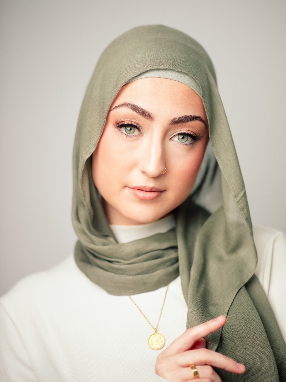 Lux Jersey hijab - Dark Red N19 – SarahCollectionn